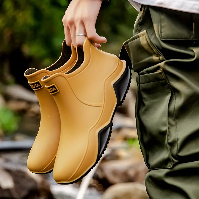 OUTDOOR WATERPROOF ANTI SLIP RAIN BOOTS