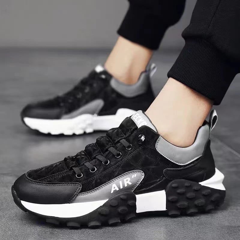 COMFORTABLE WATERPROOF ORTHOPEDIC SNEAKERS