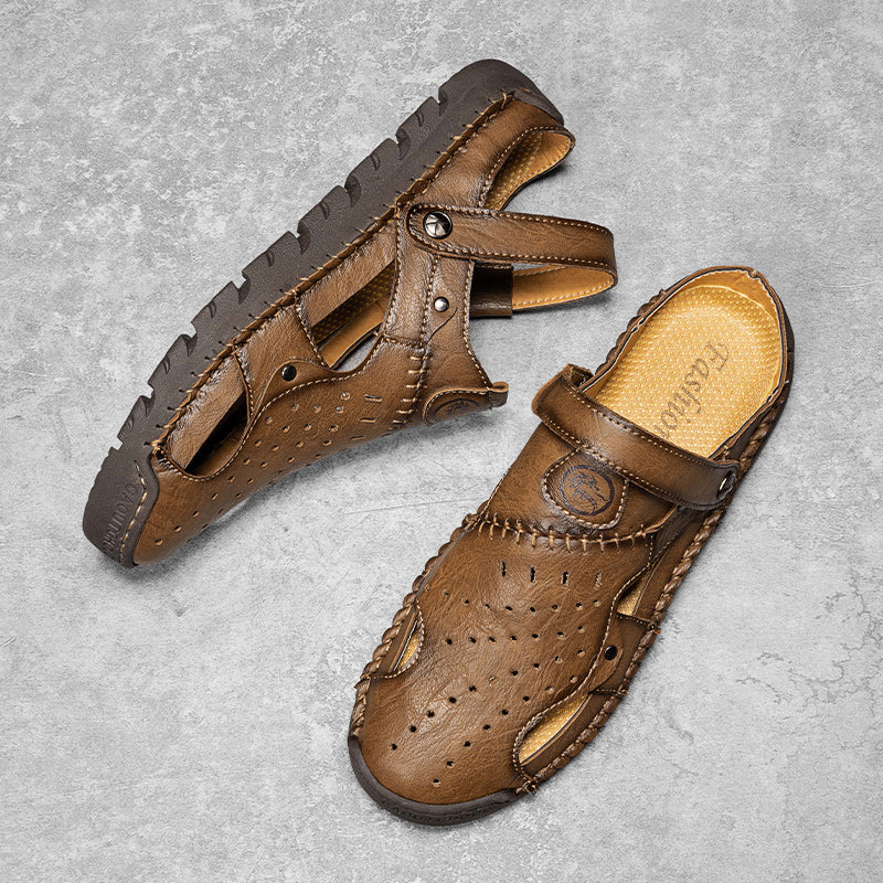 (⏰Limited Time Sale 70% OFF🔥)Men's Full-Grain Leather Sandals – Closed-Toe, Adjustable for Fishing & Gardening