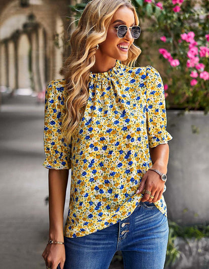 Disty Floral Round Neck 1/2 Sleeve Slim Shirt