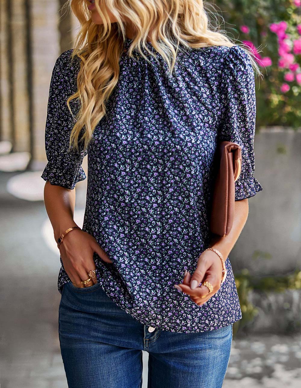 Disty Floral Round Neck 1/2 Sleeve Slim Shirt