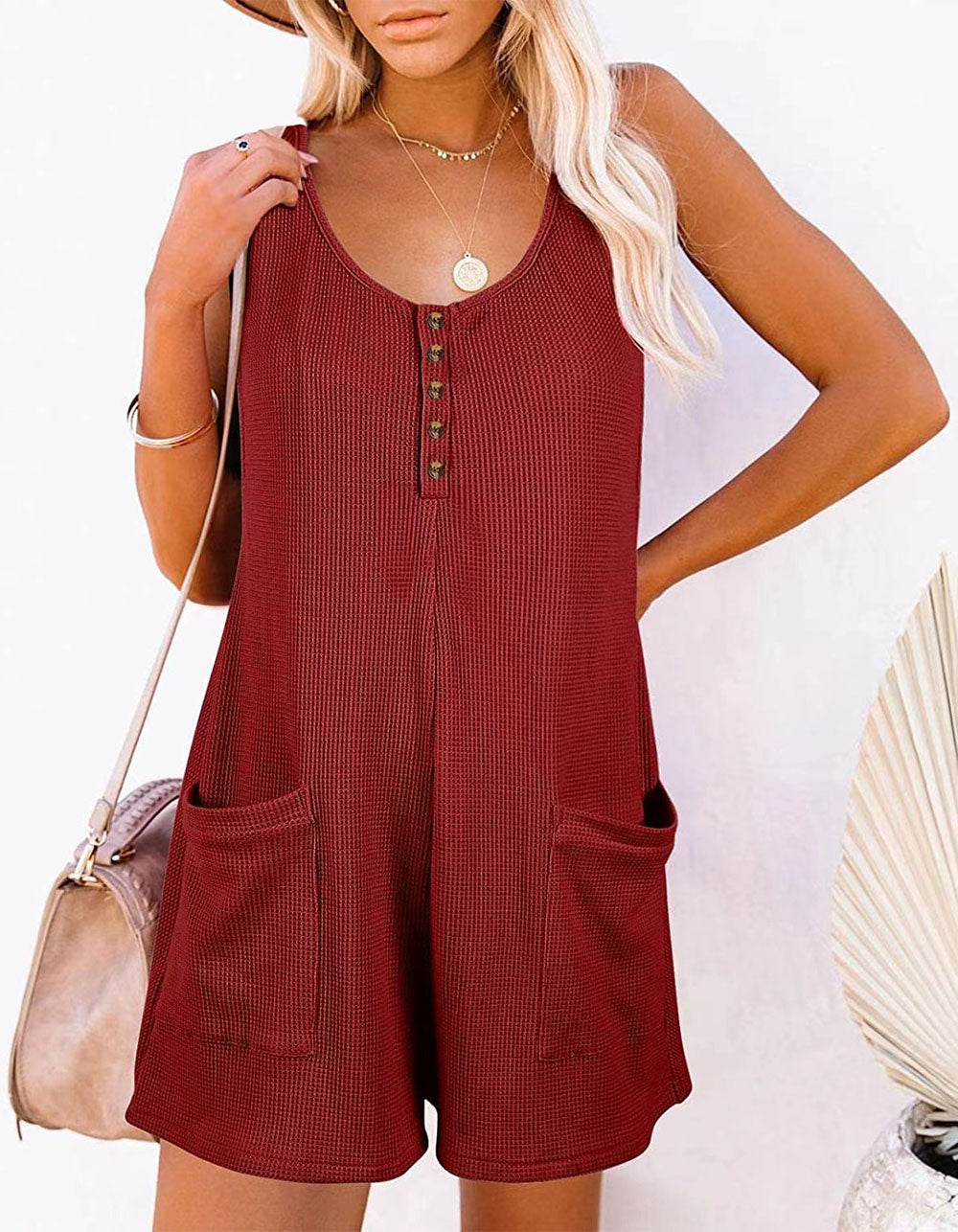 Solid-color U Neck Sleeveless Button Pocket Short Jumpsuit