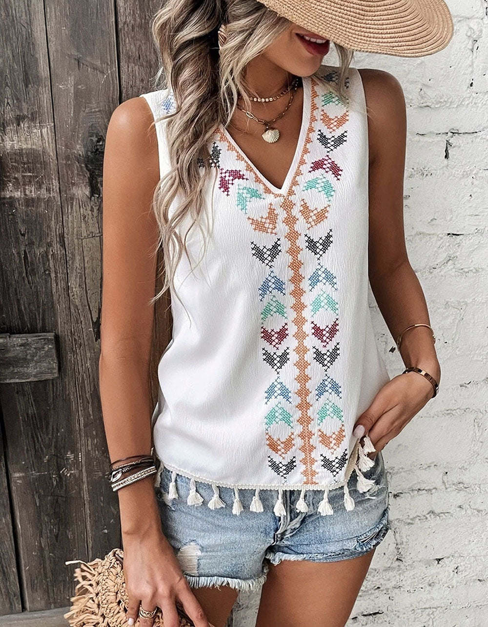 Ethnic V Neck Embroidery Stitching Sleeveless Undershirt