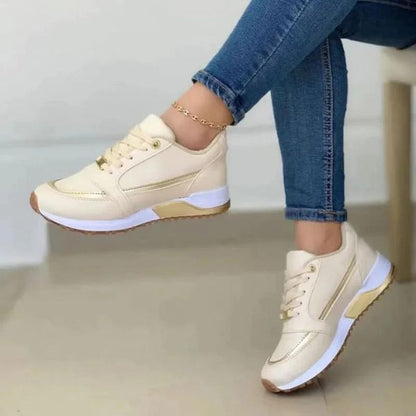 ELEGANT AND COMFY ORTHOPEDIC SNEAKERS