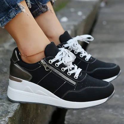 CASUAL ORTHOPEDIC SOFT SOLE SNEAKERS