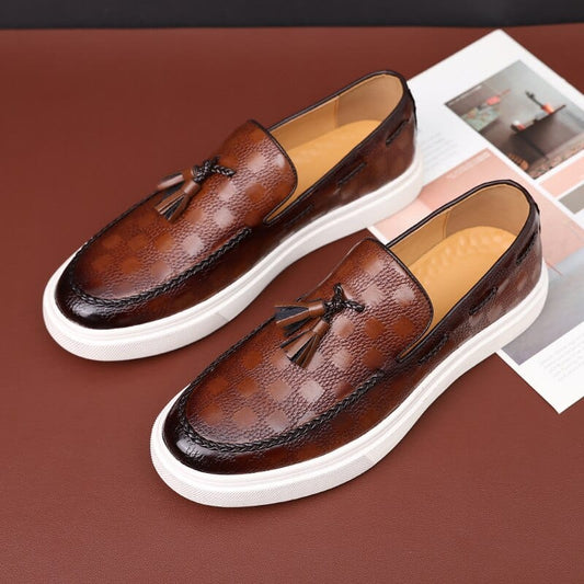 Kent Noir Handcrafted Sneakers