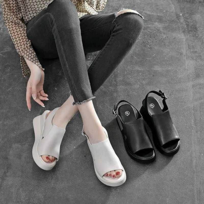 Women‘s Summer Comfortable Leather Sandals