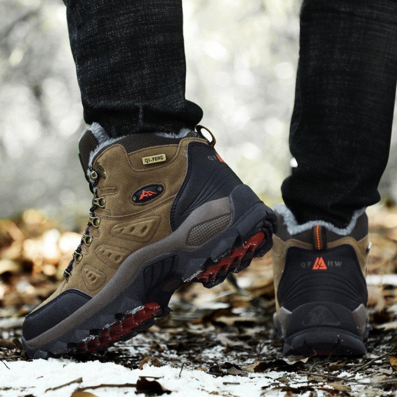 Montana Mountains Men's Hiking Boots