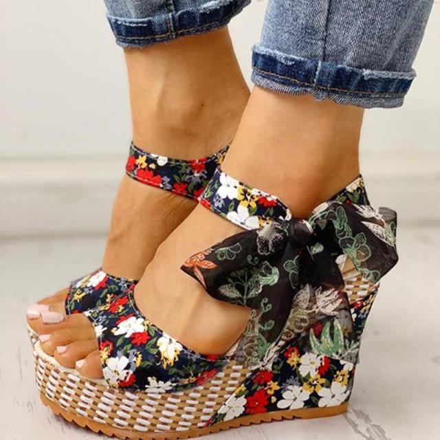 Dot Bowknot Design Platform Wedge Sandal